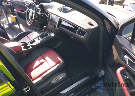 2017 Porsche Macan S z USA, uszkodzony, nr VIN WP1AB2A52HLB14143